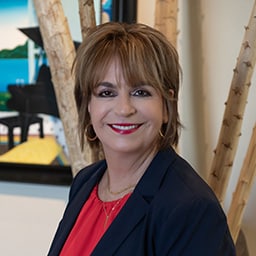 Karyn Ellsworth Insurance Agent